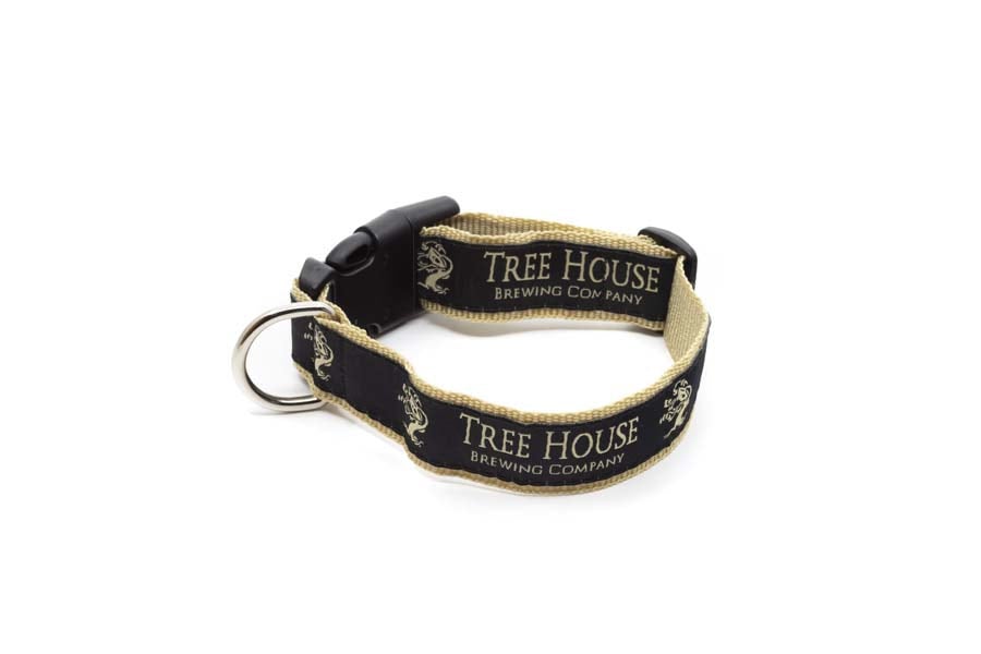 Tree dog shop collar
